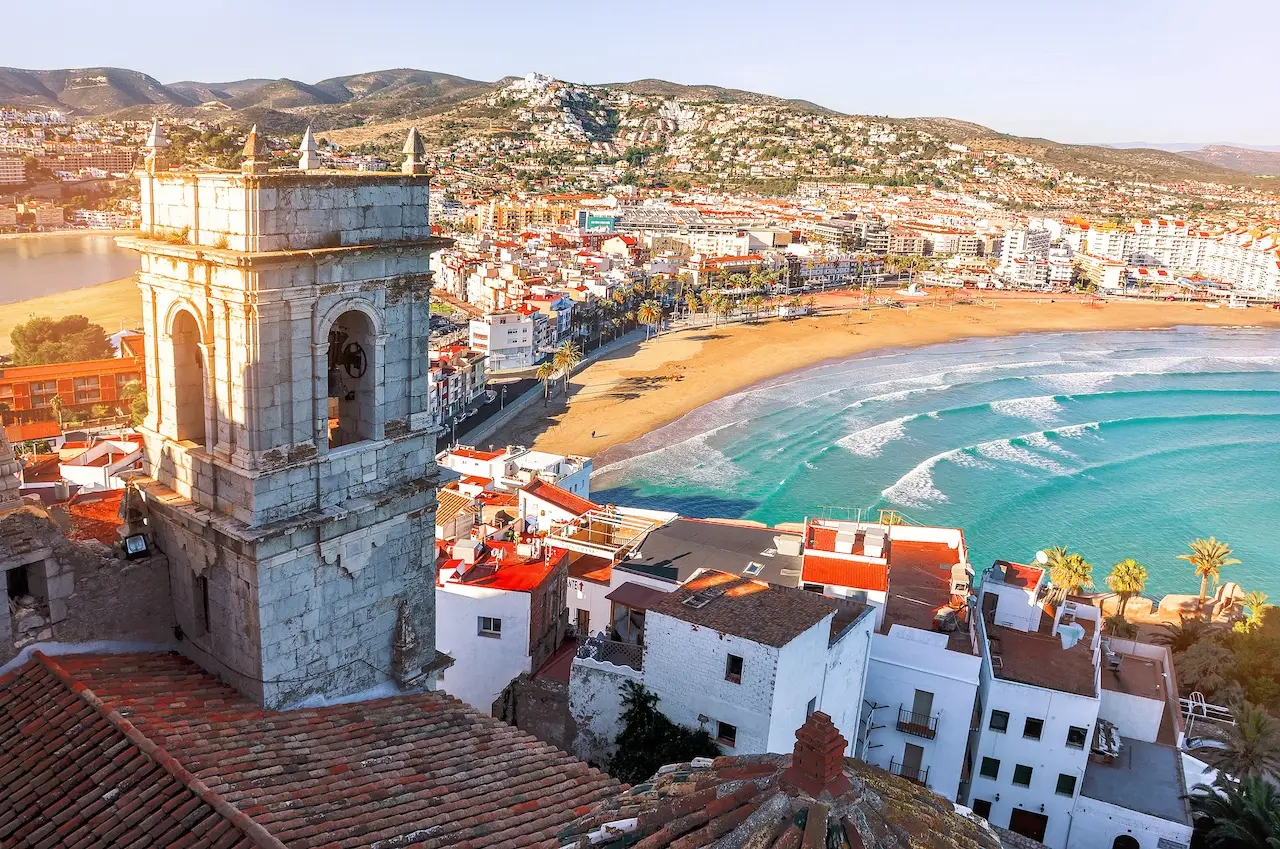 Photo of Alicante from above, a great day trip from Valencia