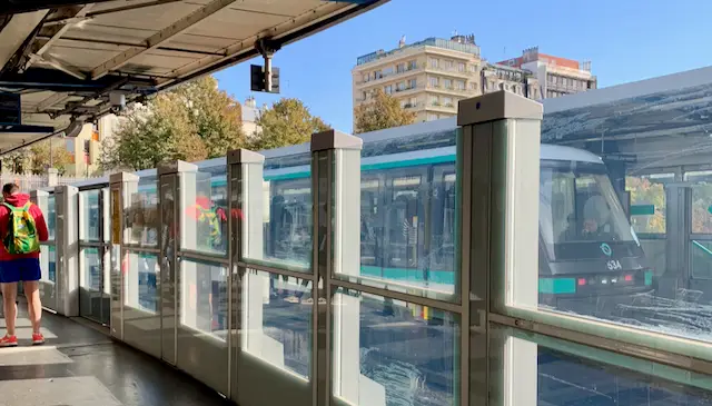 Paris Metro - Paris for First-Time Visitors